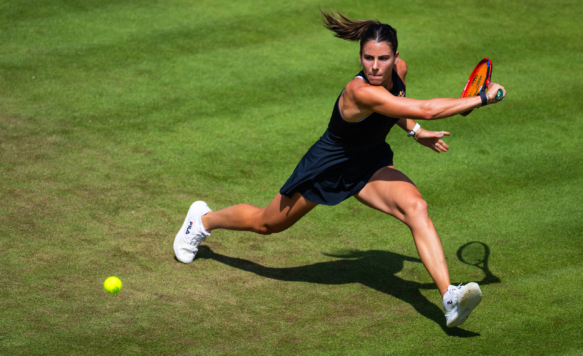 开云-阿扎伦卡意外战胜皇家马德里，最后时刻胜出引爆全场！-开云