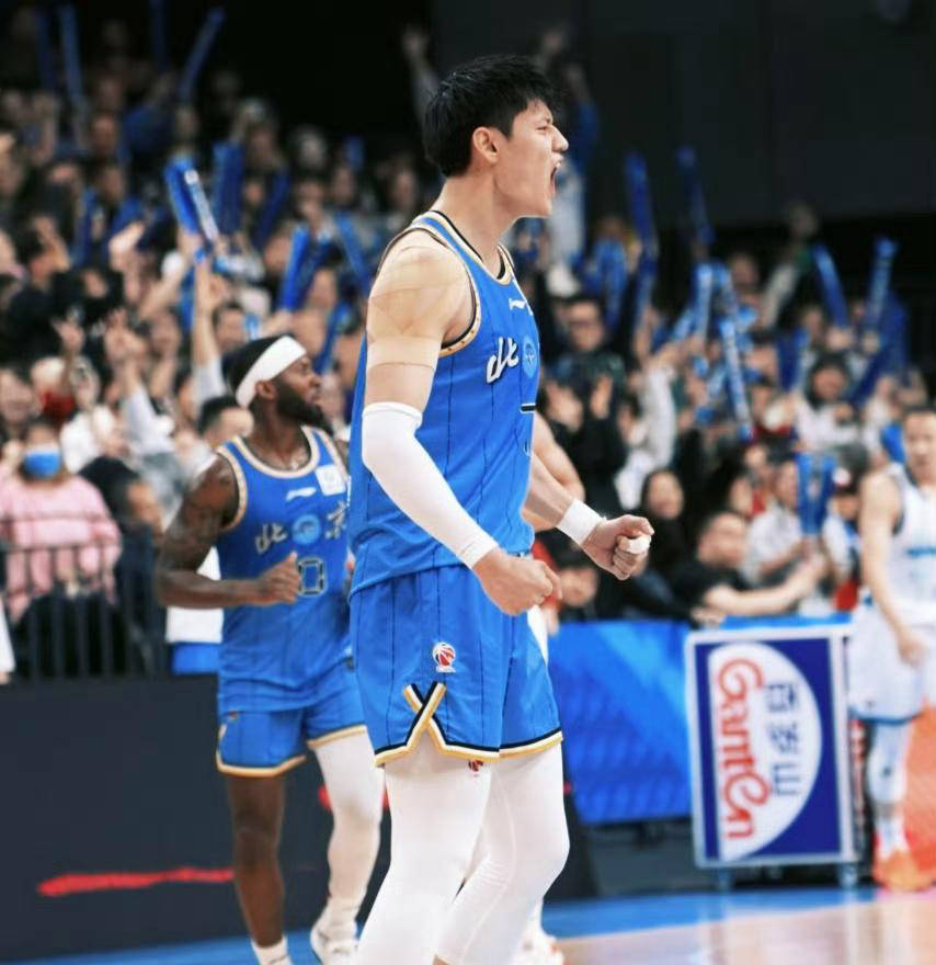 开云-关于从北京首钢状态回暖备战社区盾到马德里竞技集结日篮板制胜，赛前AC米兰备战欧超杯的信息-开云